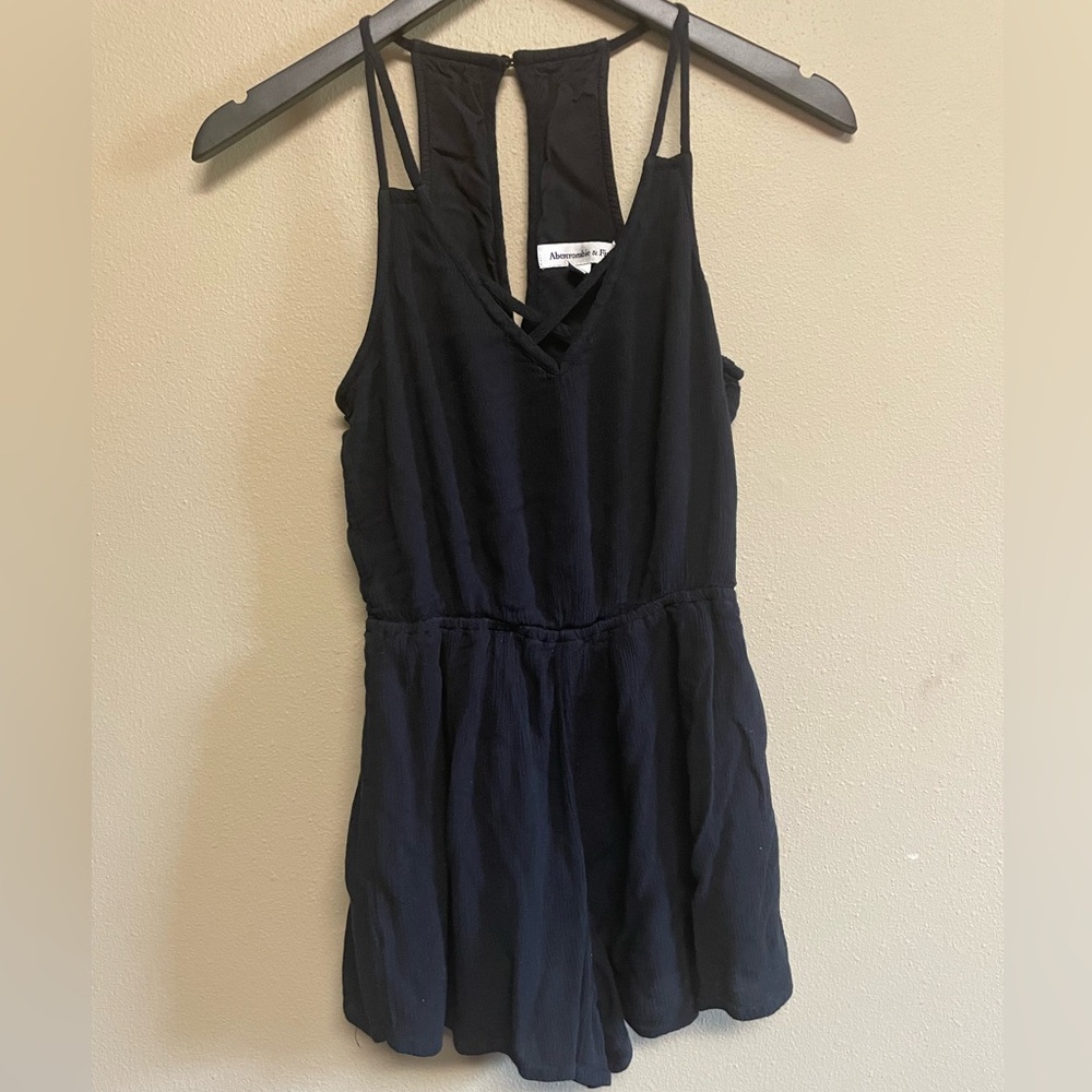 Abercrombie & Fitch Black V-Neck Short Romper Summer Vacay Beach Pool Cover Up